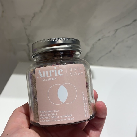 SOLD Luxury Bath Soak - Picture 4 of 5